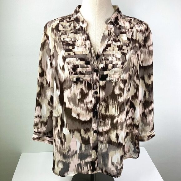 Chicos Lightweight Blouse Button Up 3/4 Sleeve Semi Sheer Size 2 = Large Brown - Picture 1 of 10